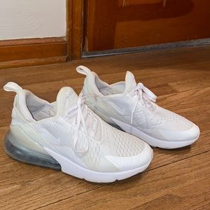 White Nike air max 270